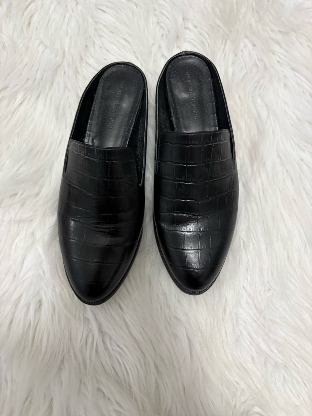 Treasure & Bond Leather Embossed Modern Minimalist Office Girly Black Mules